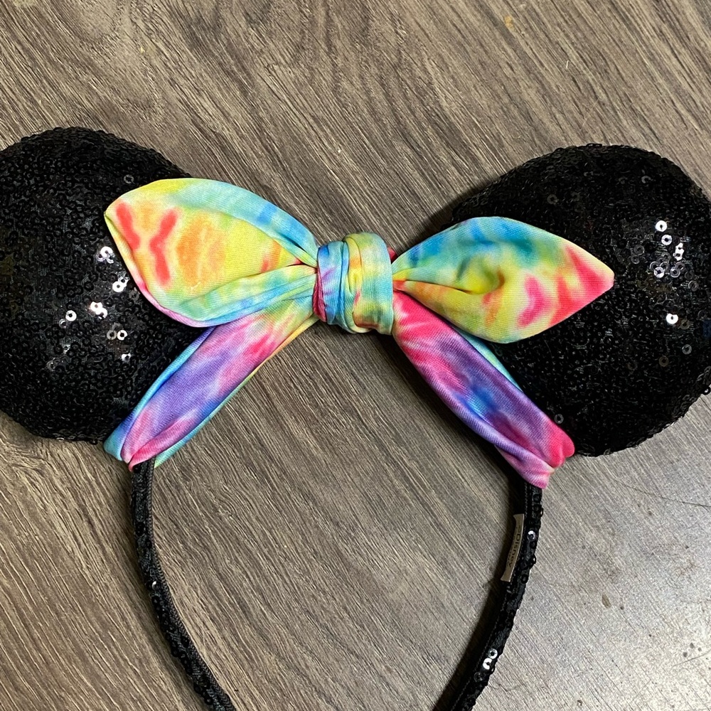 Sequin Mouse Ears with Tie-Dye Bow
